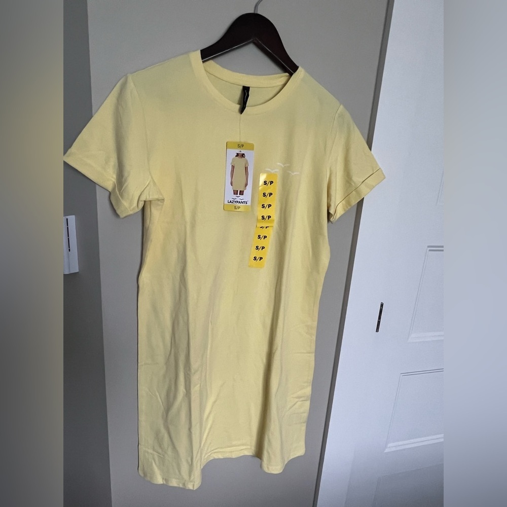 Yellow LAZYPANTS T shirt dress NWT🇨🇦